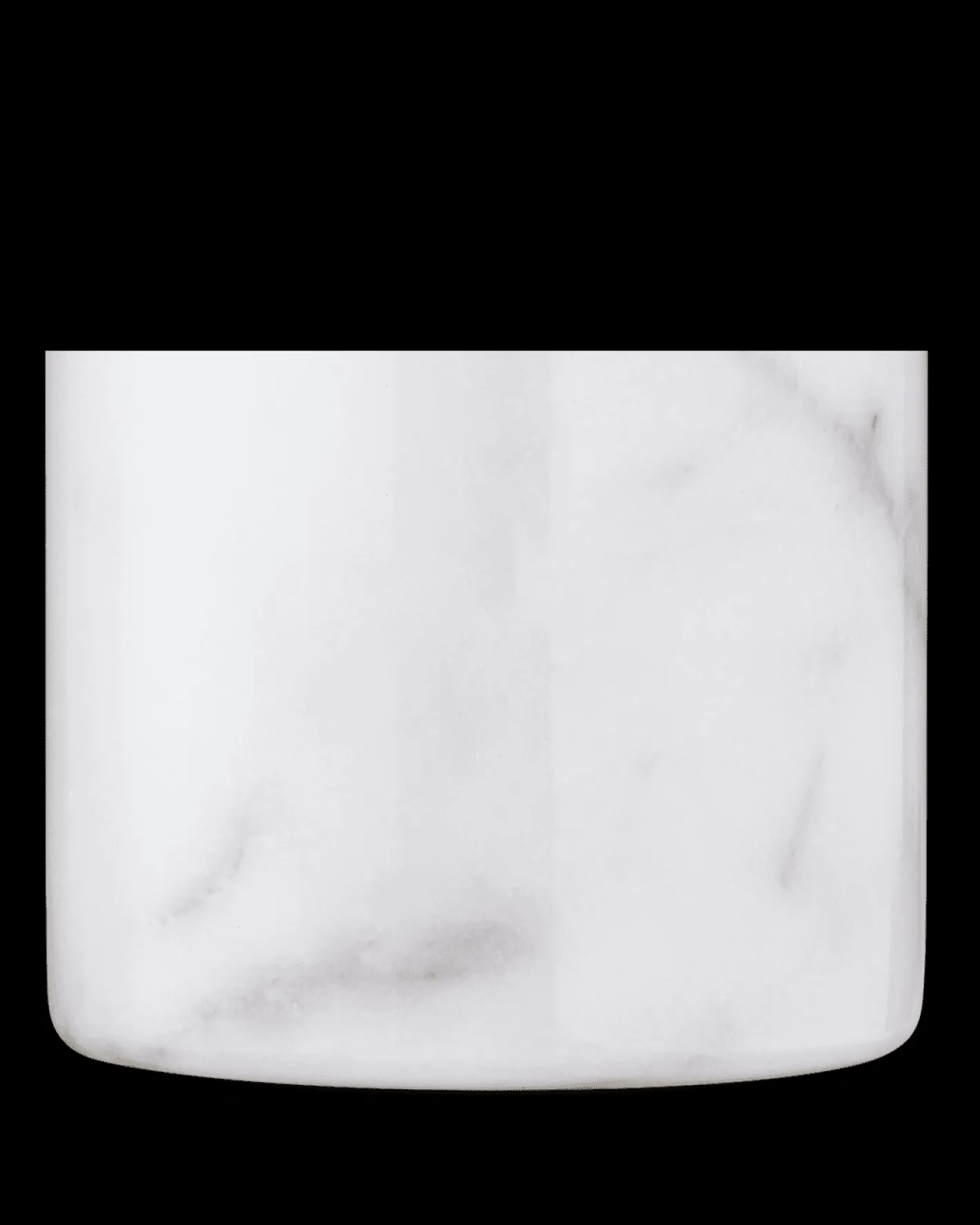 Carrara 600 ml>24 Bottles